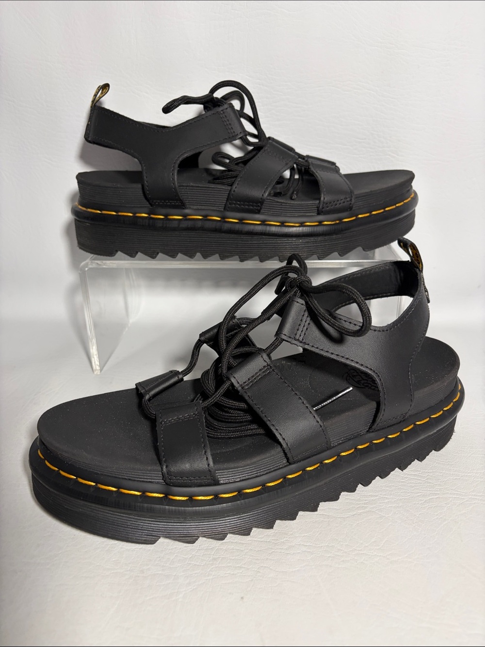 Dr. Martens Nartilla Platform Sandals Black Leather Gladiator Lace-Up Sz 9 or 41